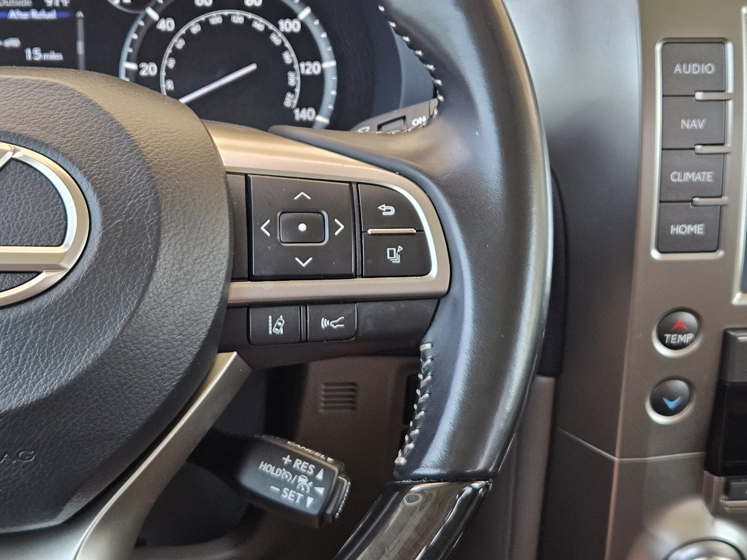 Used 2020 Lexus GX 460 Premium AWD/4WD image 23