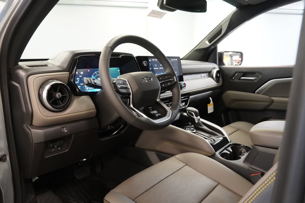 New 2026 Chevrolet Colorado ZR2 w/ Technology Package AWD/4WD image 6
