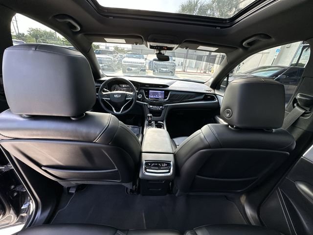 Certified 2023 Cadillac XT6 Premium Luxury image 32