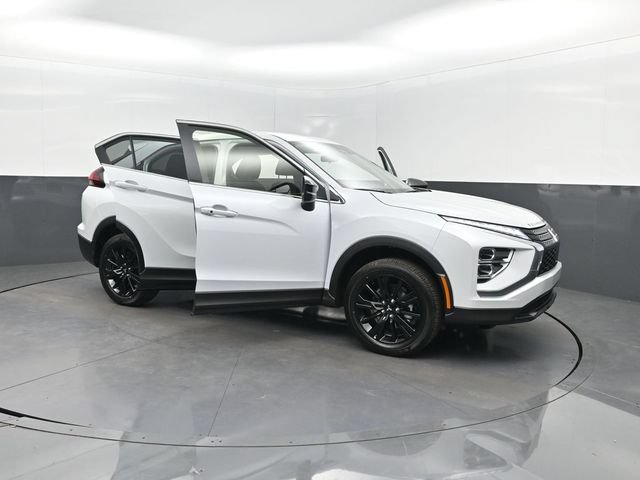 New 2026 Mitsubishi Eclipse Cross LE AWD/4WD image 39