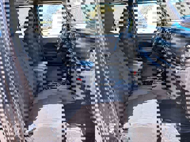 Used 2022 Jeep Wrangler Unlimited Sport image 24