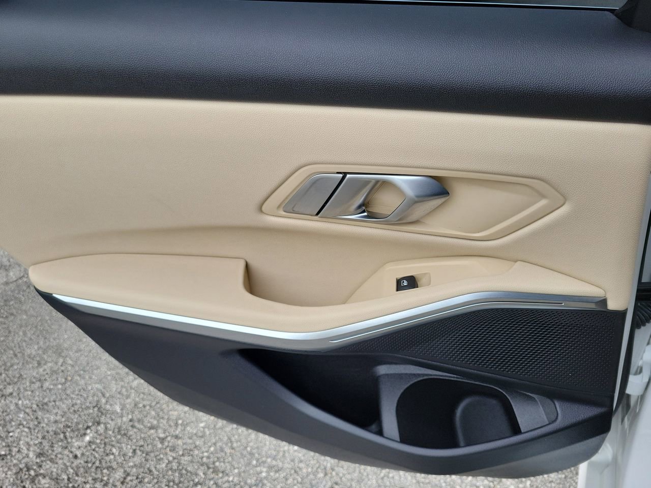 Used 2021 BMW 330i Sedan image 12