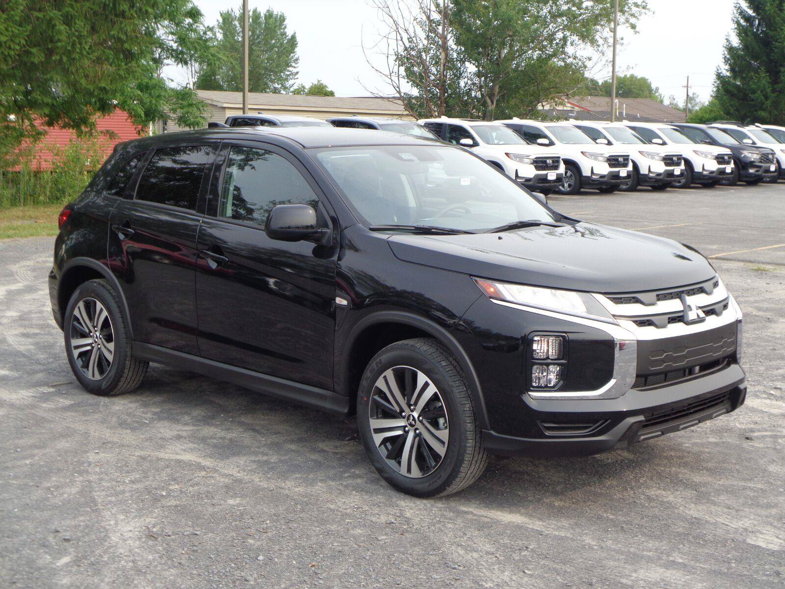 New 2026 Mitsubishi Outlander Sport ES AWD/4WD image 3