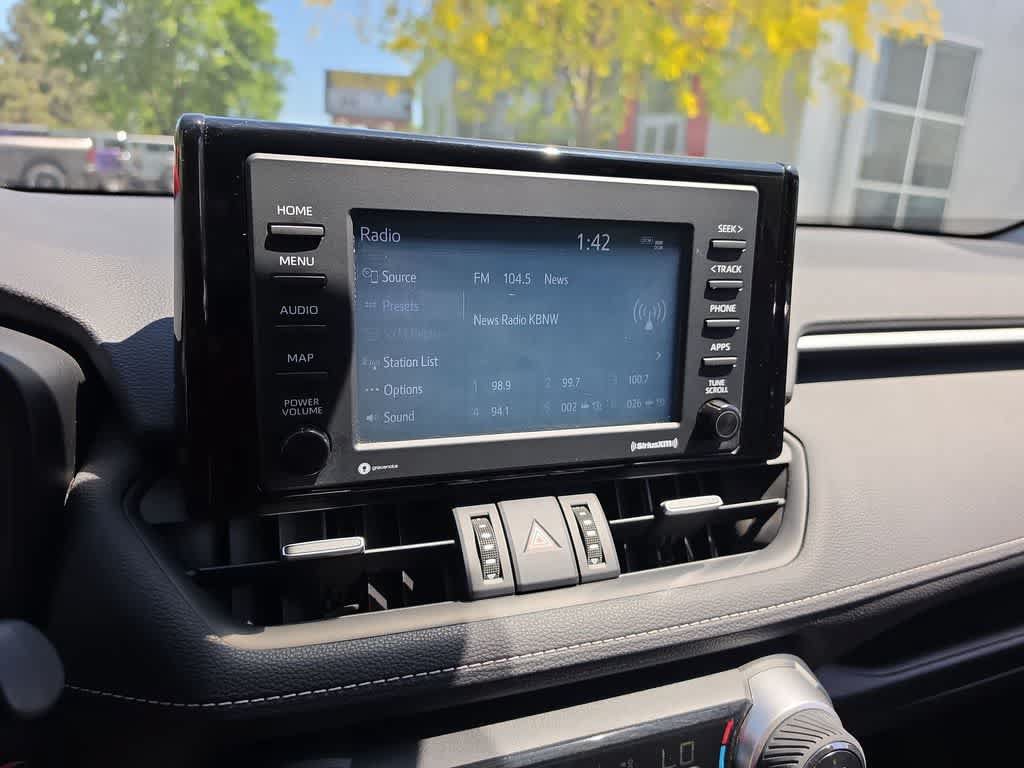 Used 2020 Toyota RAV4 XLE Premium AWD/4WD image 16