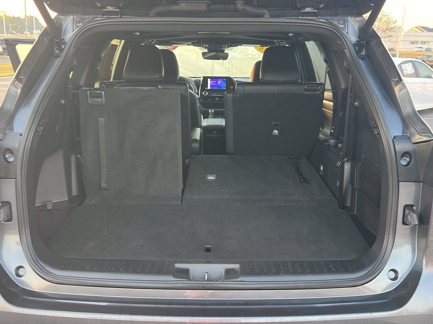 Certified 2025 Toyota Highlander XSE AWD/4WD image 38