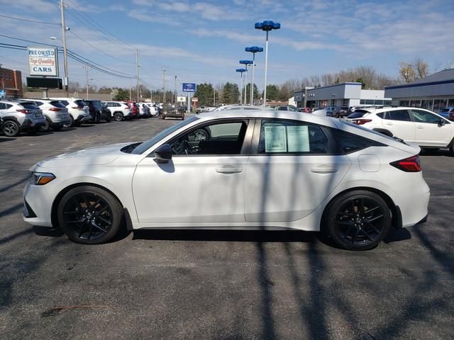 Used 2022 Honda Civic Sport image 7