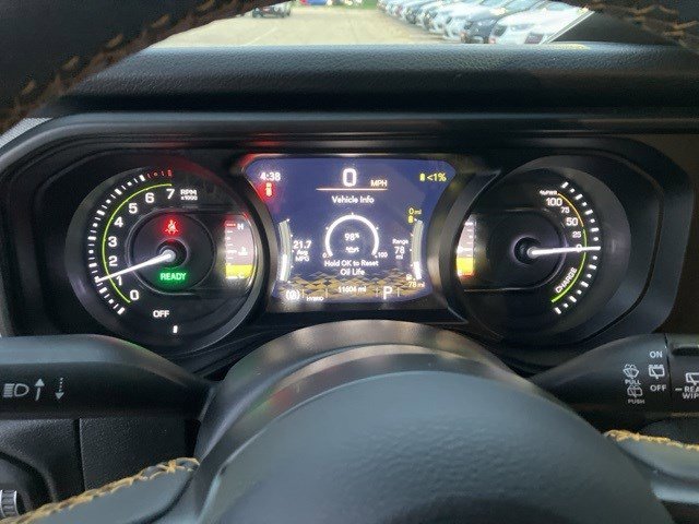 Used 2024 Jeep Wrangler Willys image 15