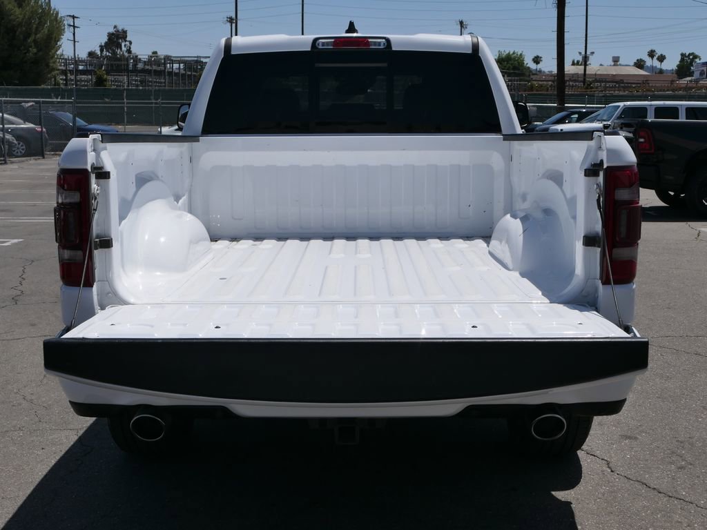 Used 2024 RAM 1500 Laramie AWD/4WD image 7
