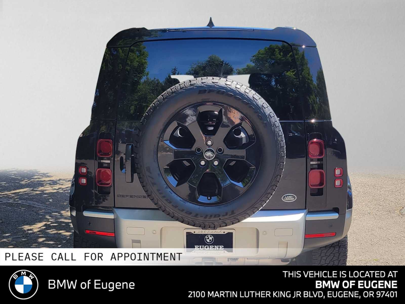 Used 2020 Land Rover Defender 110 AWD/4WD image 4