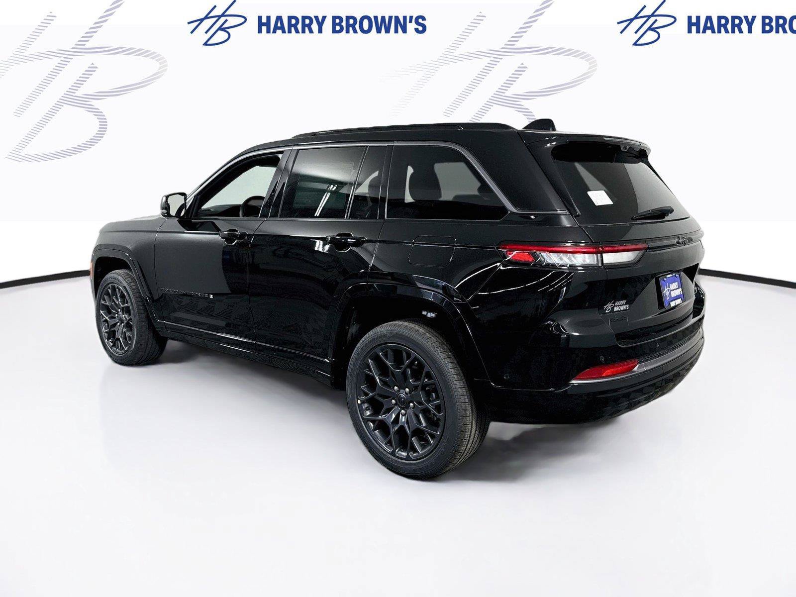 New 2027 Jeep Grand Cherokee Summit AWD/4WD image 31