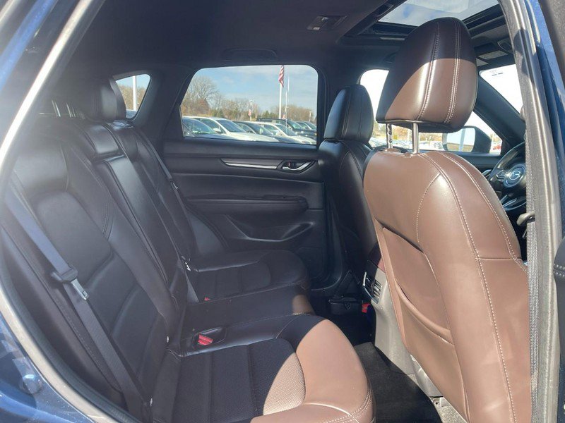 Used 2023 MAZDA CX-5 Signature image 15