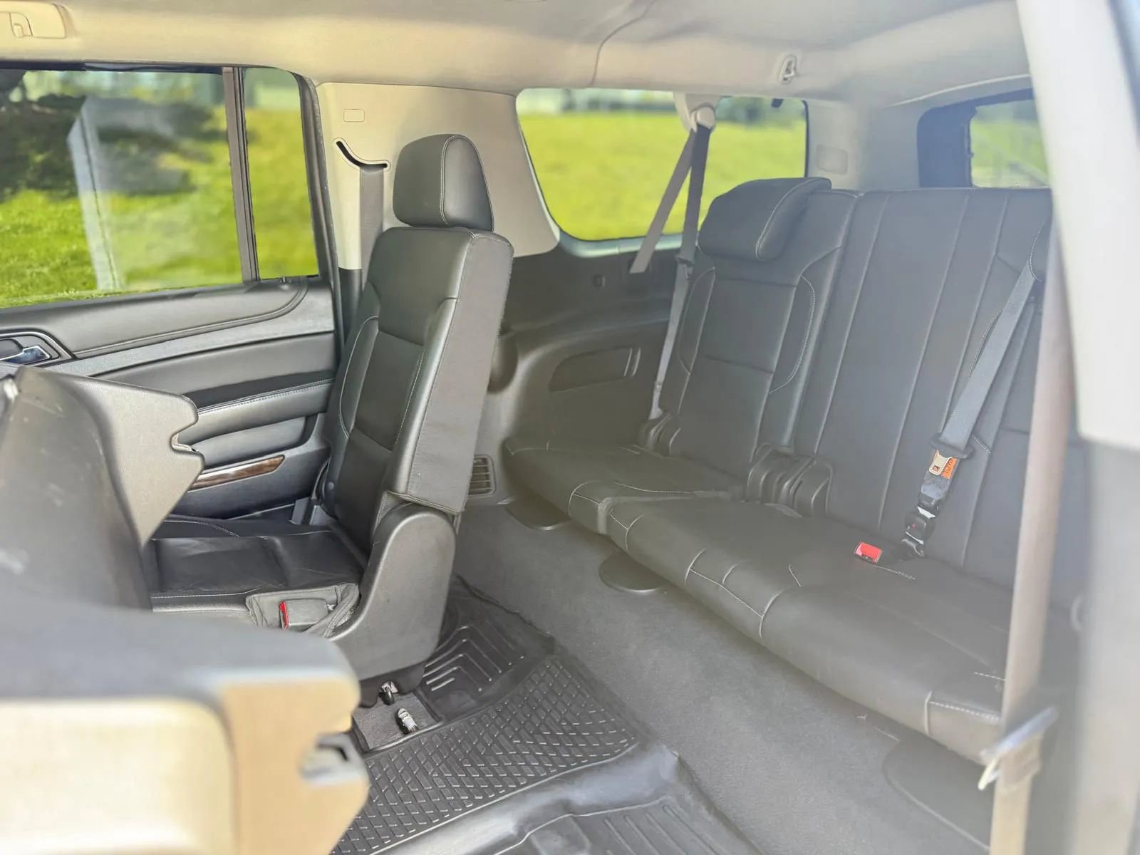 Used 2020 Chevrolet Suburban LT AWD/4WD image 13