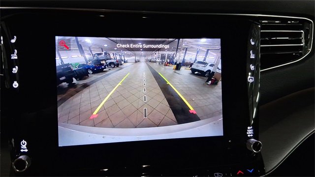 Used 2025 Jeep Wagoneer L Series II w/ 8-pass Seating Package image 30