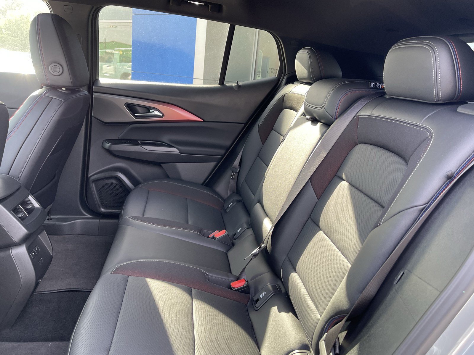 New 2026 Chevrolet Equinox EV RS w/ Active Safety Package 3 AWD/4WD image 15
