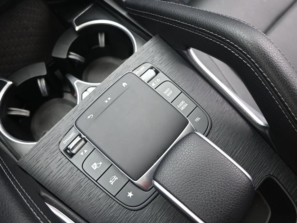 Used 2024 Mercedes-Benz GLE 450 4MATIC image 36