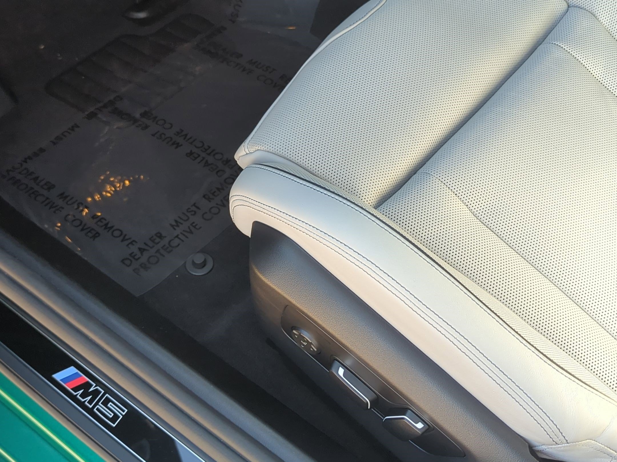 Used 2025 BMW M5 Touring w/ M Driver's Package image 17