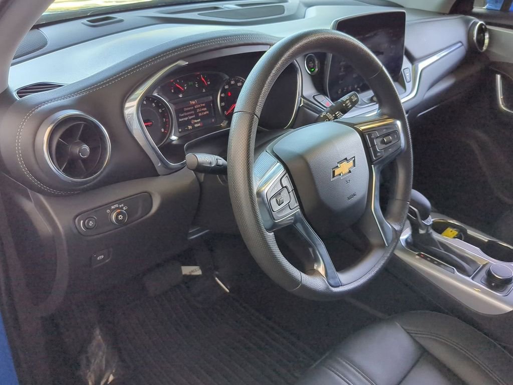 Used 2024 Chevrolet Blazer LT w/ Convenience Package image 18