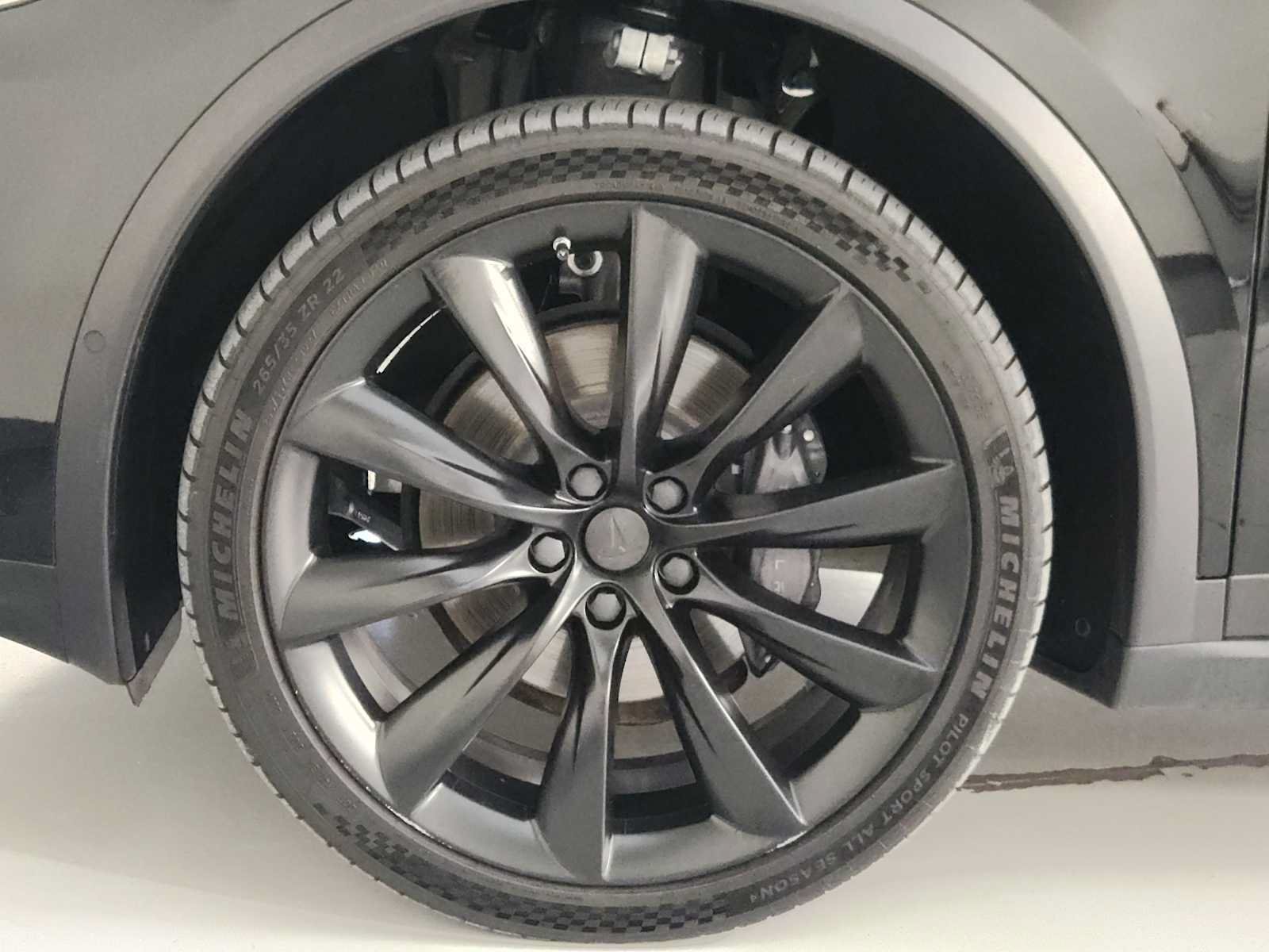 Used 2020 Tesla Model X Long Range AWD/4WD image 8