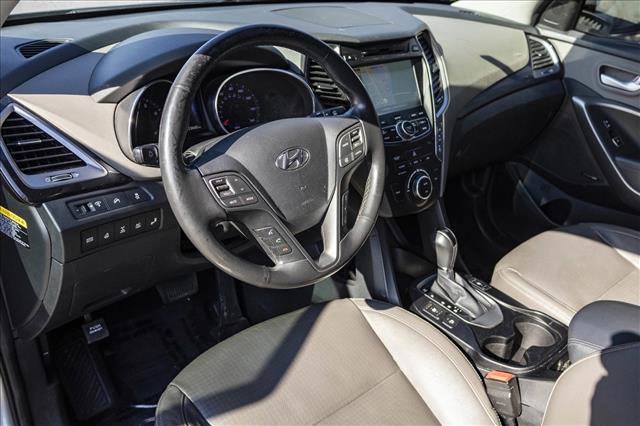 Used 2014 Hyundai Santa Fe GLS image 10