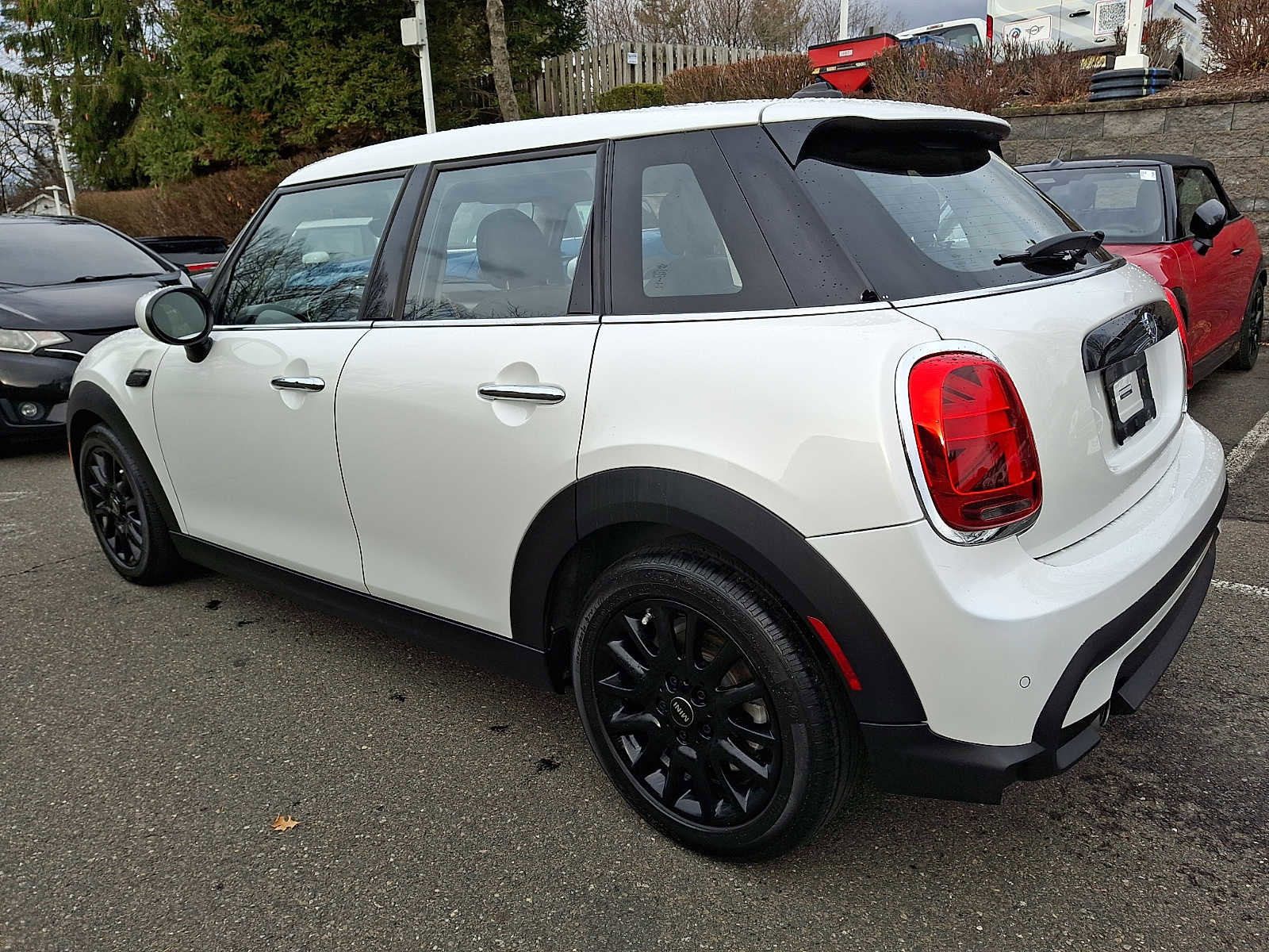 Certified 2023 MINI Cooper 4-Door Hardtop image 6