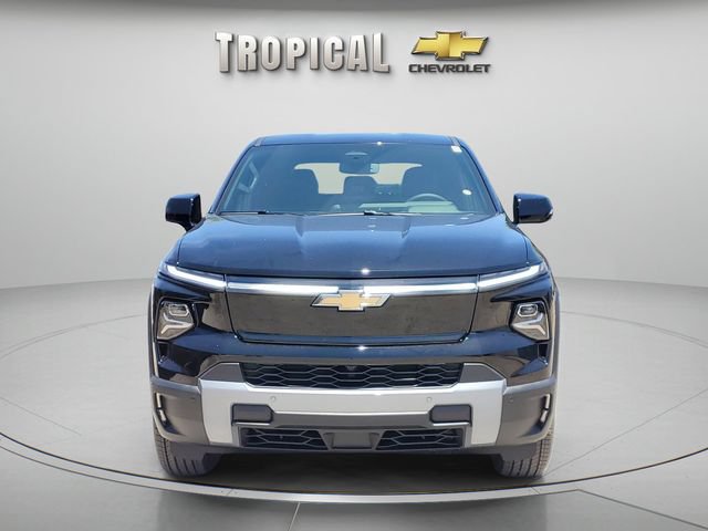 New 2026 Chevrolet Silverado EV LT w/ Plus Package AWD/4WD image 8