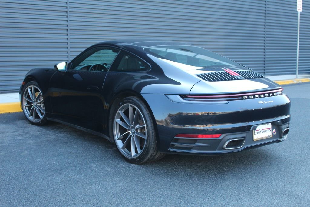 Certified 2020 Porsche 911 Carrera image 3