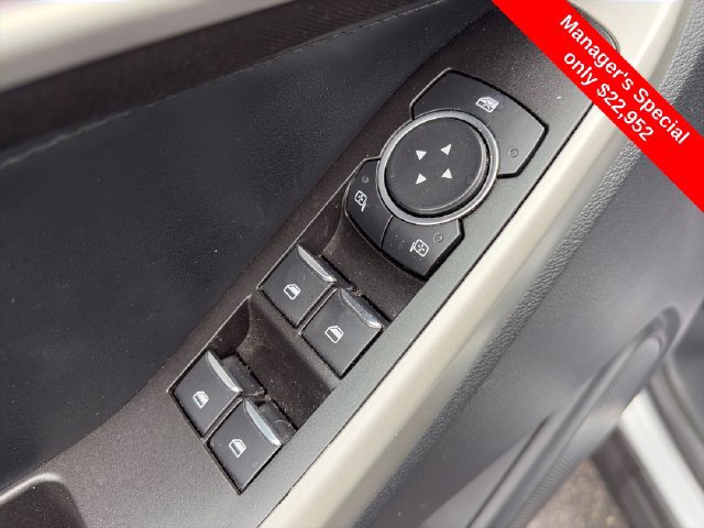 Used 2020 Ford Explorer XLT w/ Comfort Package AWD/4WD image 20