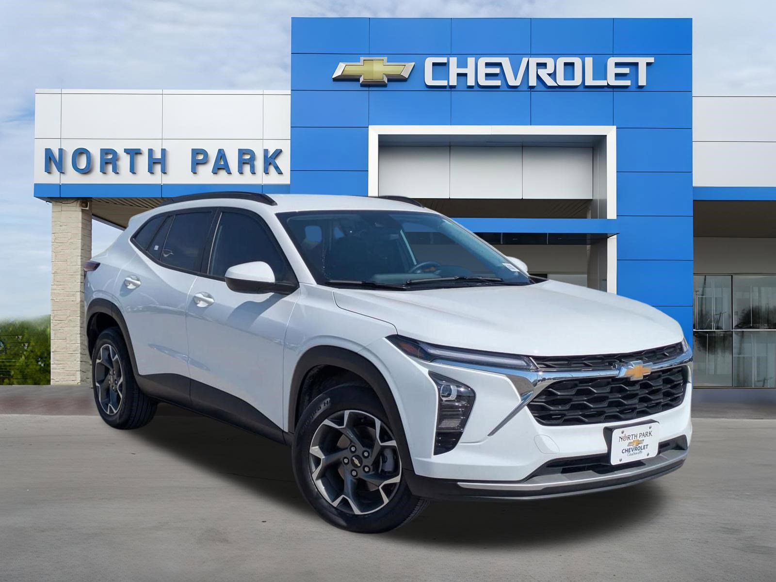 Used 2024 Chevrolet Trax LT w/ Driver Confidence Package