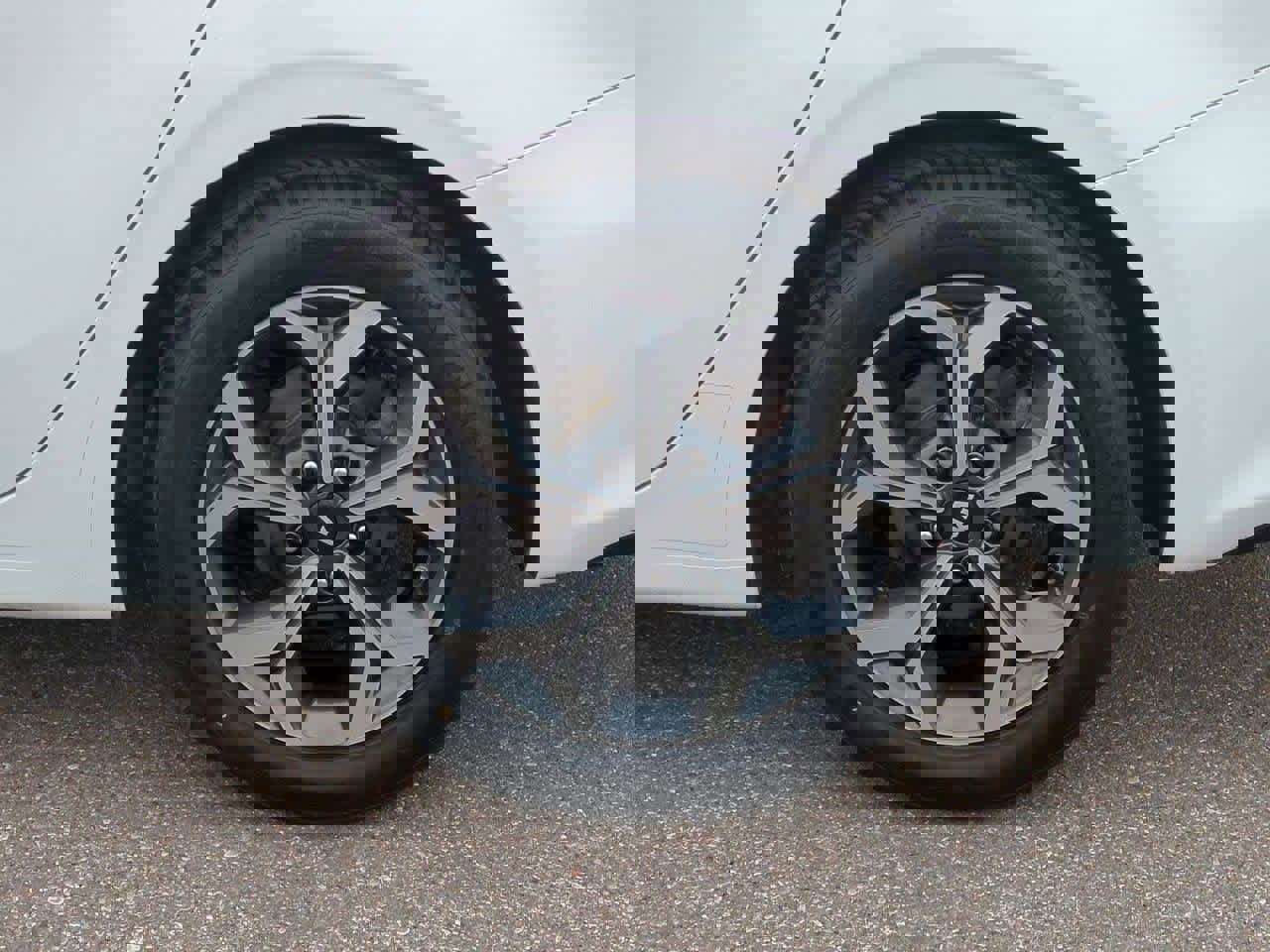 Used 2021 Kia Forte LXS image 13