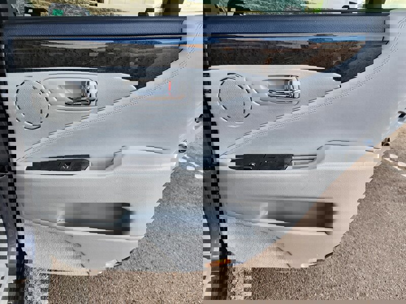 Used 2012 Lexus LS 460 AWD w/ Comfort Pkg image 64