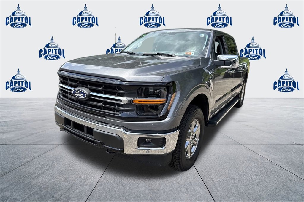 New 2025 Ford F150 XLT w/ Equipment Group 302A MID image 3