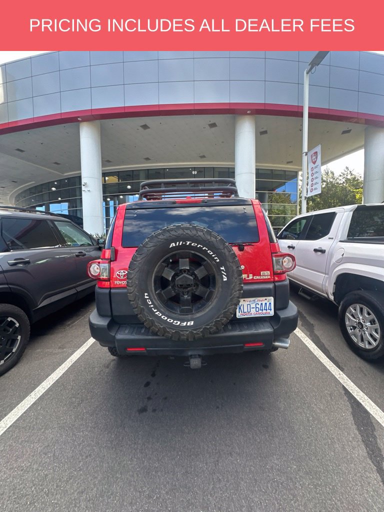 Used 2012 Toyota FJ Cruiser 4WD w/ Trail Teams Special Edition image 6