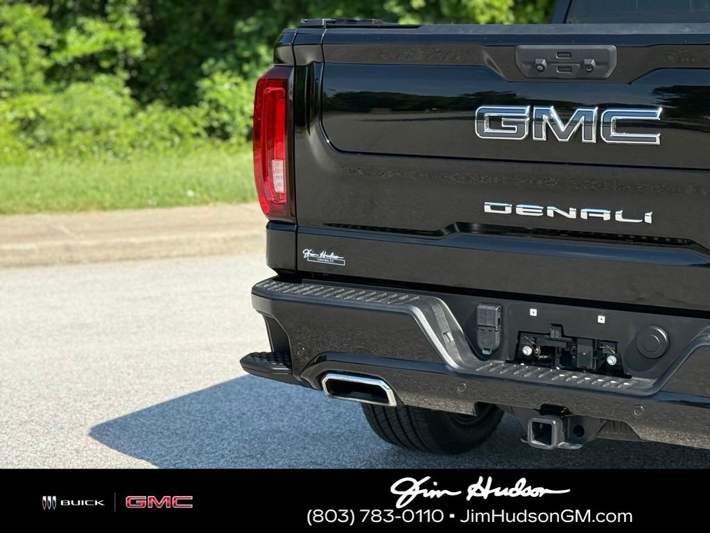 Used 2023 GMC Sierra 1500 Denali Ultimate AWD/4WD image 14