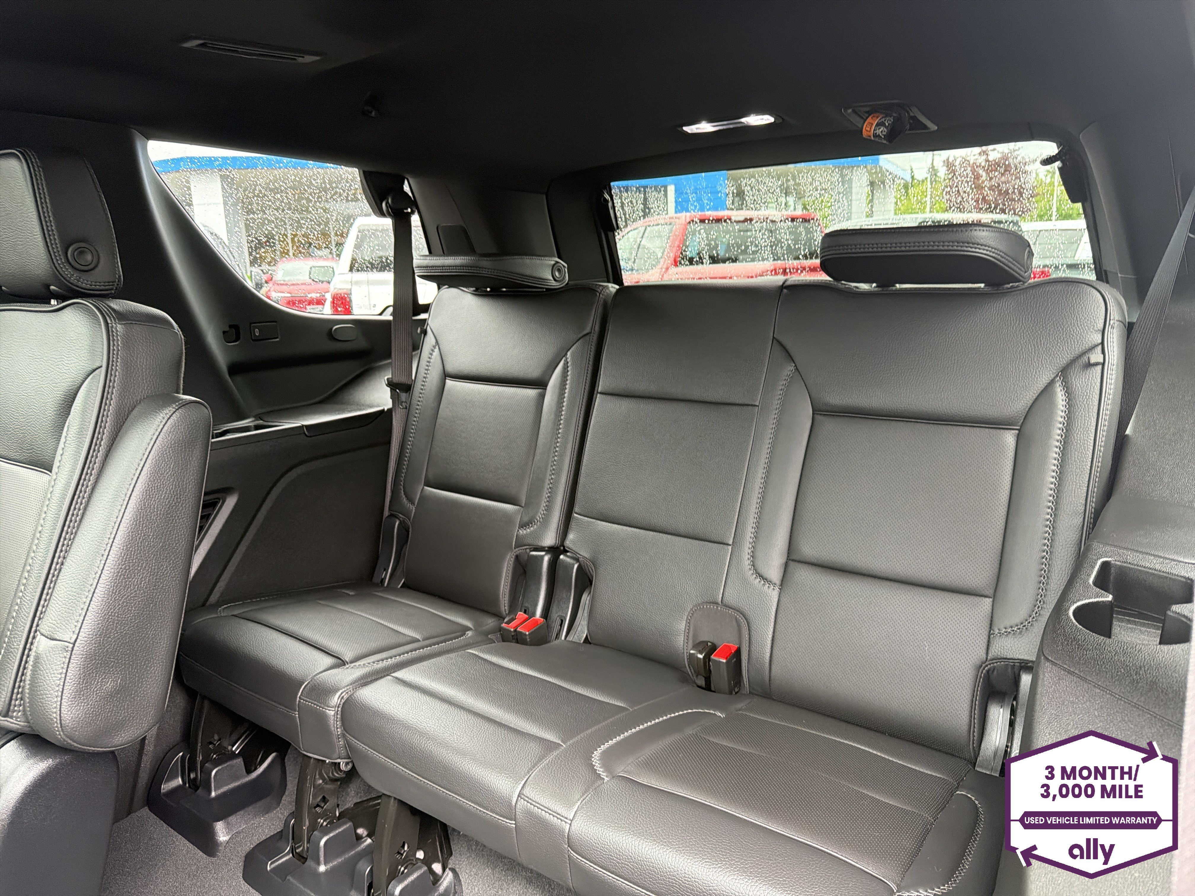Used 2025 GMC Yukon Denali w/ Denali Reserve Package AWD/4WD image 12