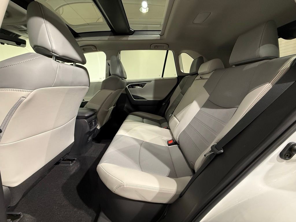 Used 2023 Toyota RAV4 Limited AWD/4WD image 20
