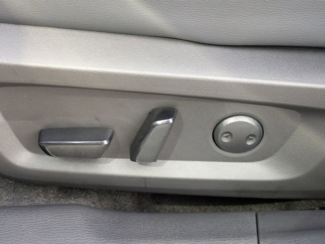 New 2026 Mitsubishi Outlander SEL image 23