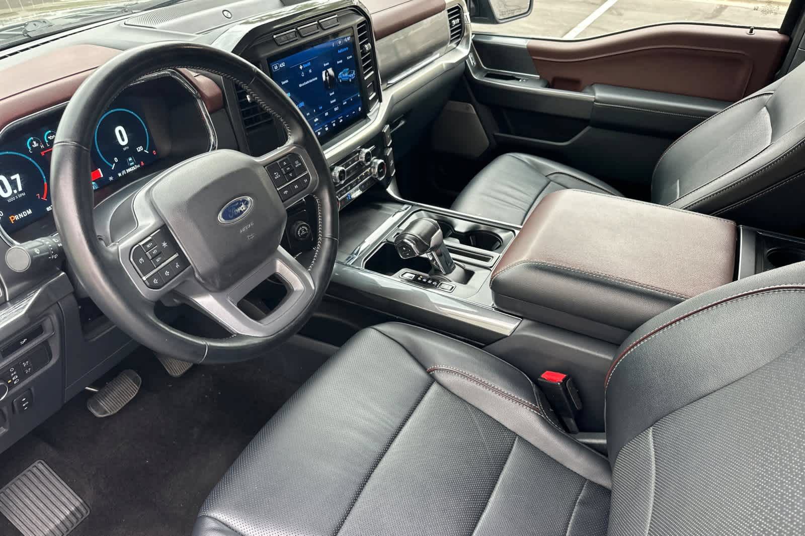 Used 2023 Ford F150 Lariat RWD image 12