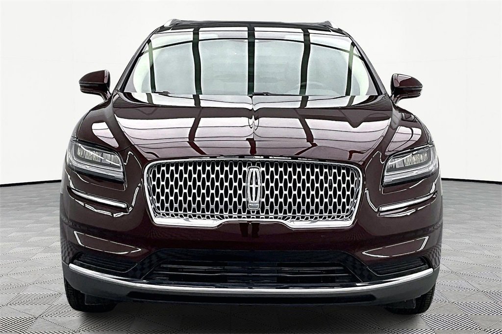 Used 2022 Lincoln Nautilus Reserve image 3