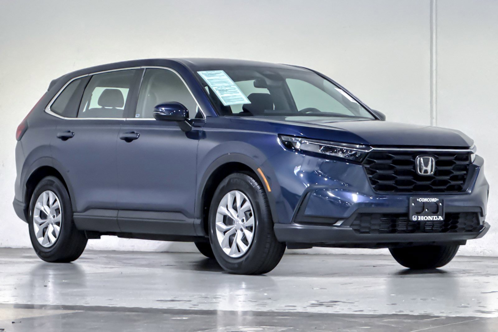Used 2024 Honda CR-V LX image 7