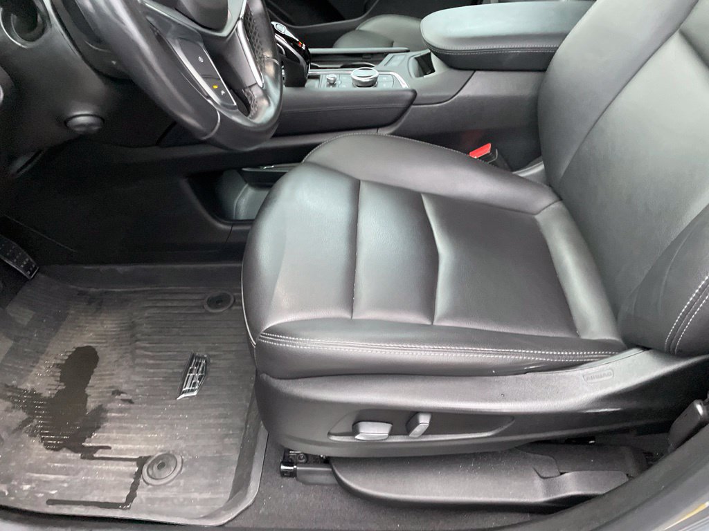 Used 2020 Cadillac XT5 Luxury w/ LPO, Floor Liner Package AWD/4WD image 20