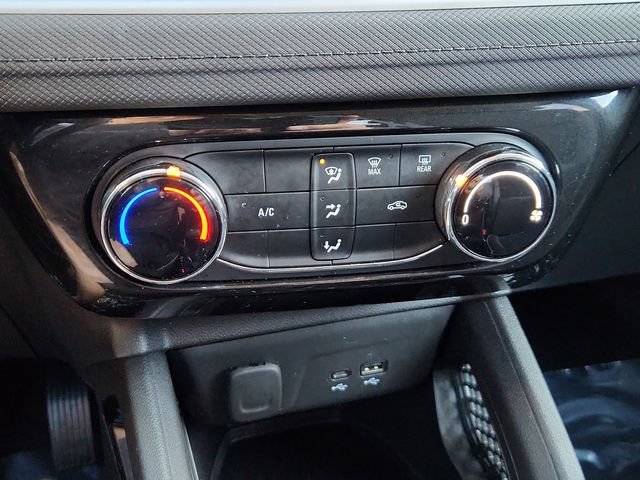 Used 2025 Chevrolet TrailBlazer LT AWD/4WD image 39