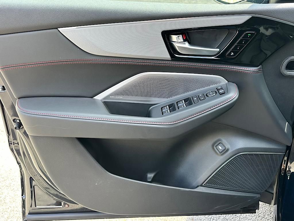 New 2026 Acura MDX A-Spec image 10