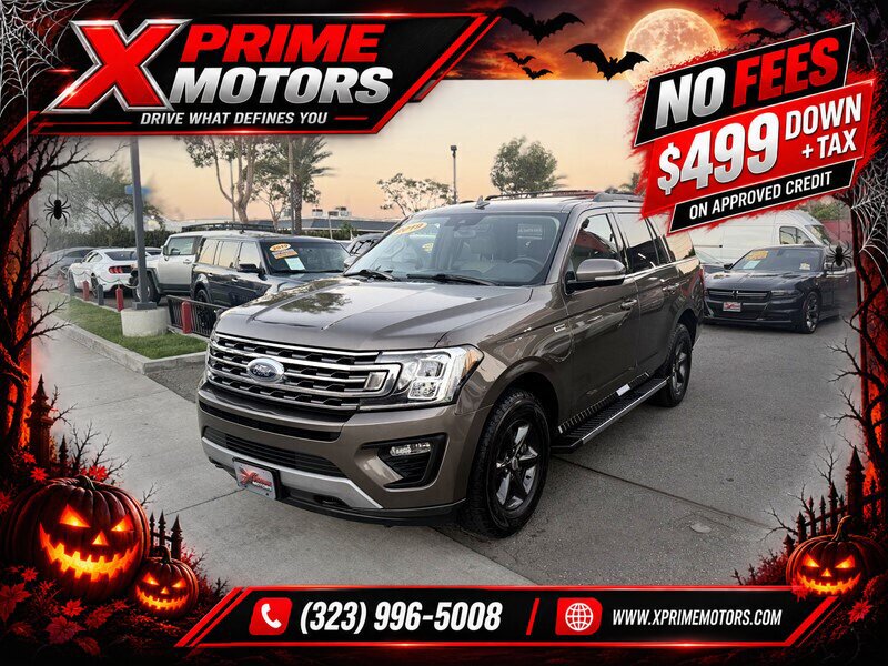 Used 2019 Ford Expedition XLT w/ Equipment Group 202A AWD/4WD image 3