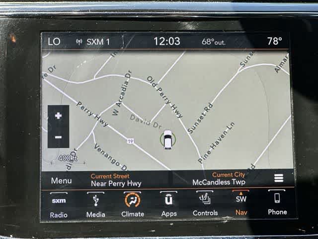Used 2019 Jeep Grand Cherokee Altitude AWD/4WD image 13