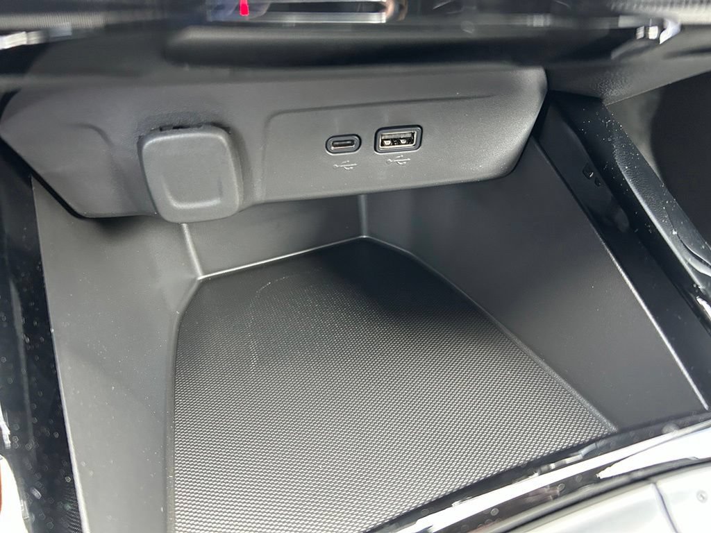 New 2026 Chevrolet Trax LT FWD image 25