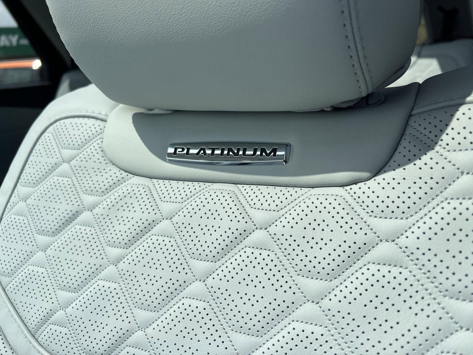 New 2026 Ford Explorer Platinum image 46