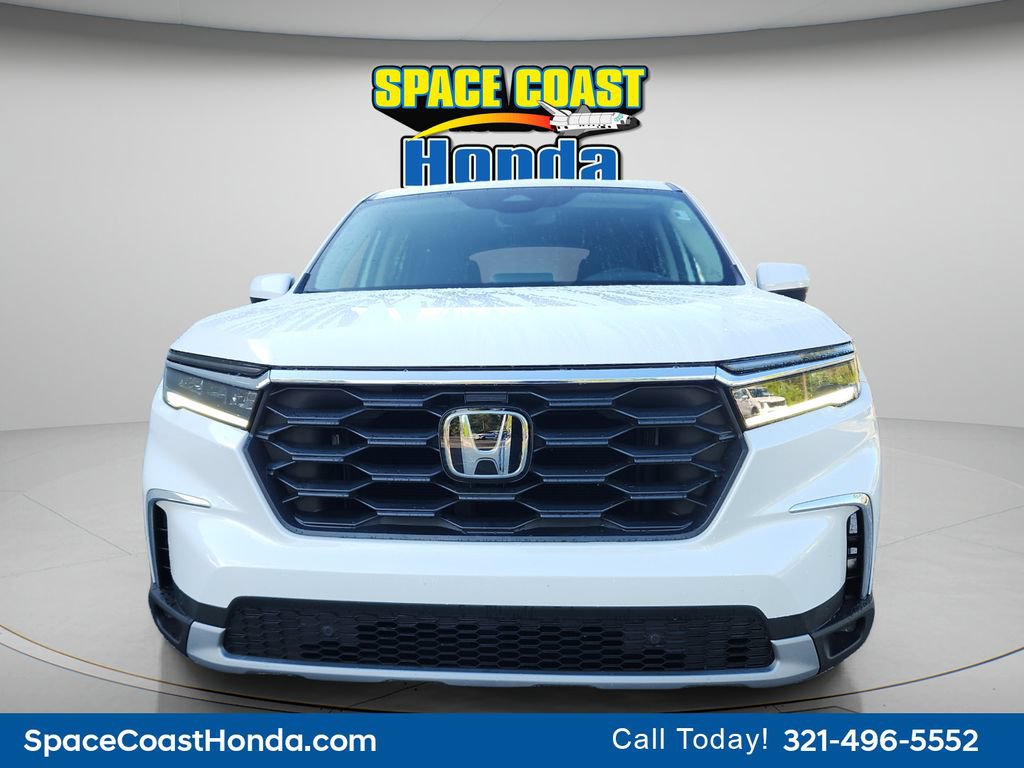 Used 2025 Honda Pilot EX-L image 8