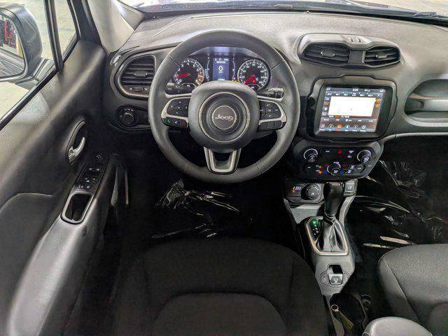Certified 2023 Jeep Renegade Latitude AWD/4WD image 15