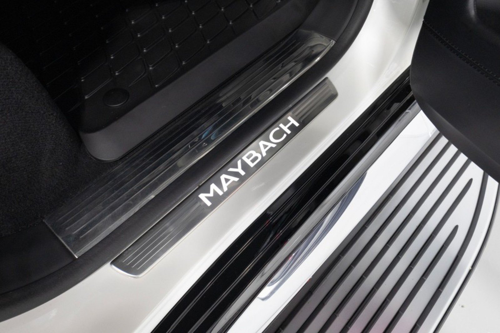 Used 2023 Mercedes-Benz Maybach GLS 600 4MATIC image 67
