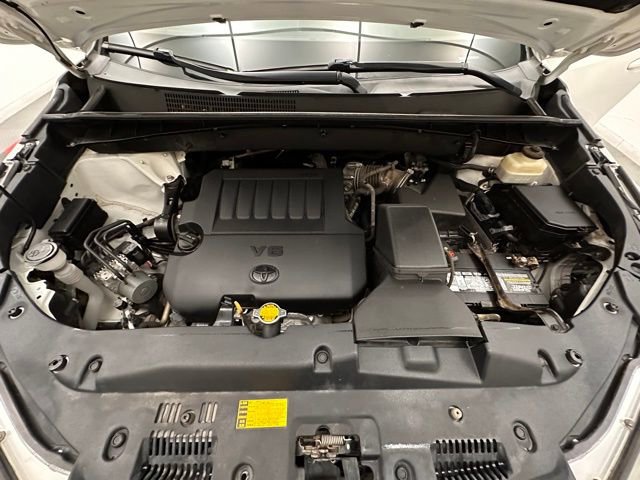 Used 2015 Toyota Highlander Limited Platinum image 22